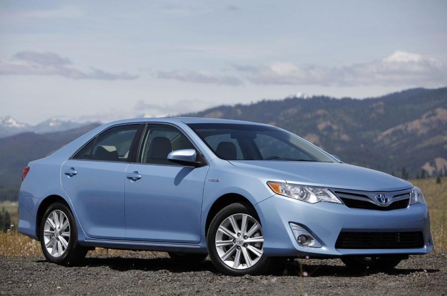  Toyota Camry Hybrid 2012 года  (фото 58 из 71)